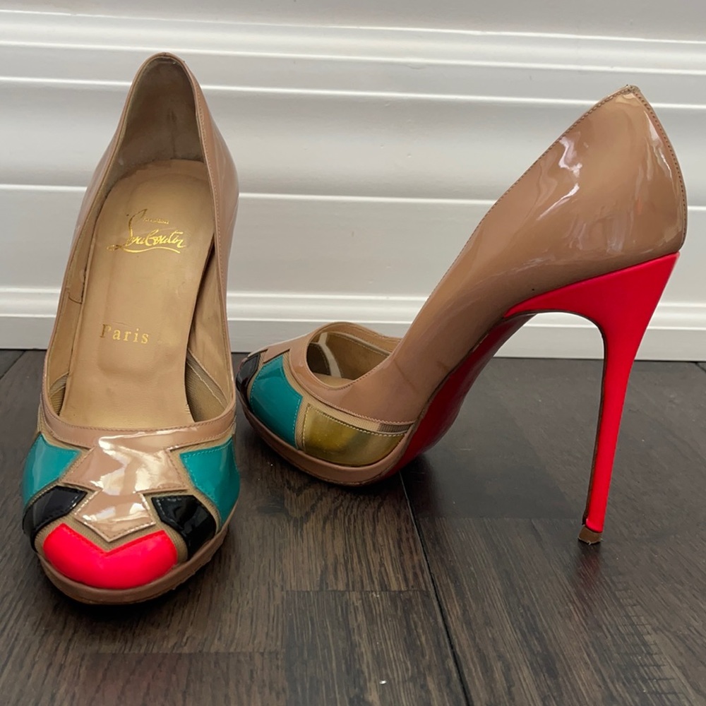 Christian Louboutin Nude Colour Blocked Heel 38